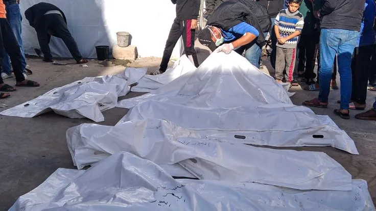 غموض مصير المفقودين في غزة: آلاف تحت الأنقاض وآخرون اختفت آثارهم