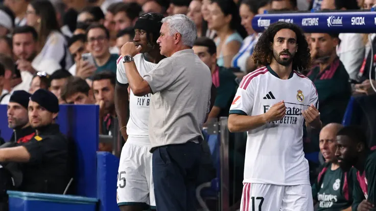 مورينيو يمازح حول قيمة صفقة ديوماندي بعد فوز ريال مدريد 4-0 على مالاجا