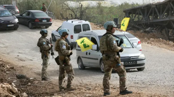 مقتل جندي فرنسي وإصابة ٣ في هجوم على دورية يونيفيل جنوب لبنان