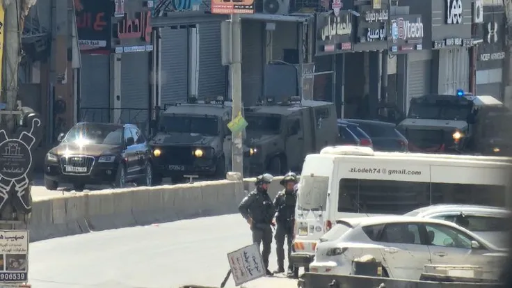 استشهاد شاب فلسطيني برصاص جيش الاحتلال خلال اقتحام مخيم قلنديا