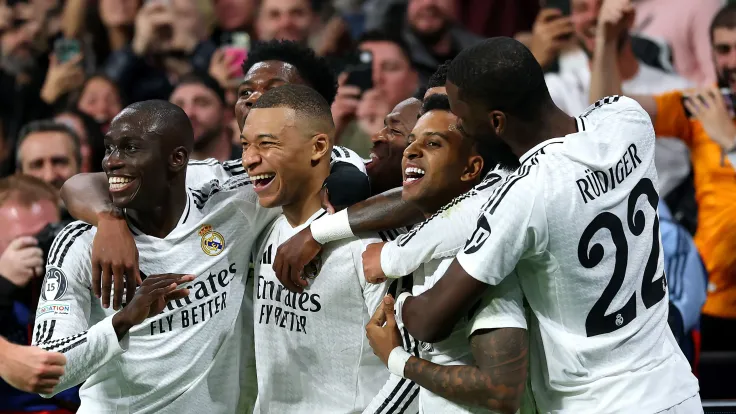 ريال مدريد يفكر في فسخ عقد فيرلان ميندي بسبب الإصابات
