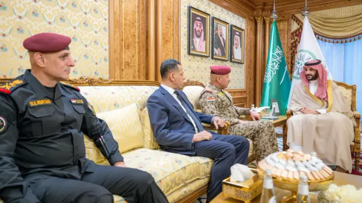 السعودية والعراق يناقشان تعزيز العلاقات الدفاعية في ظل توترات إقليمية