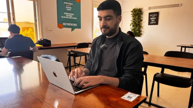 مهاجرون رقميون بلا حقائب.. تأسيس شركات ناشئة وتحديات في تونس