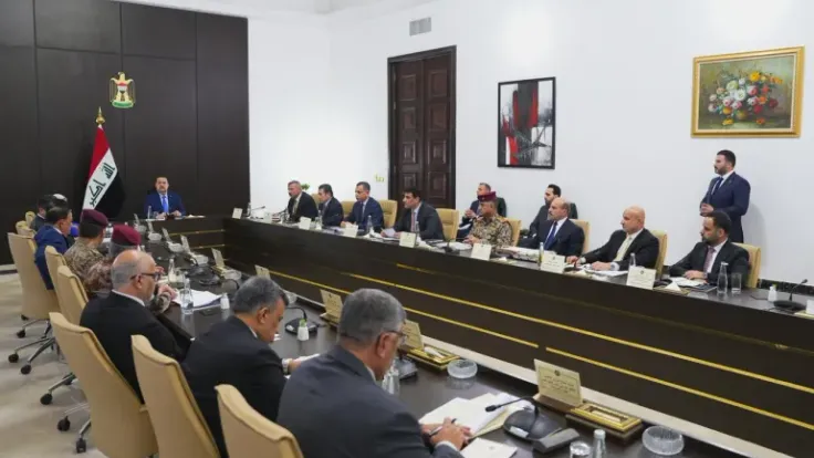 العراق يعلن عن قرارات أمنية حاسمة لحصر السلاح بيد الدولة