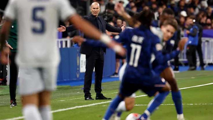 فرنسا وإيطاليا يتعادلان 1-1 في دور المجموعات لدوري الأمم الأوروبية
