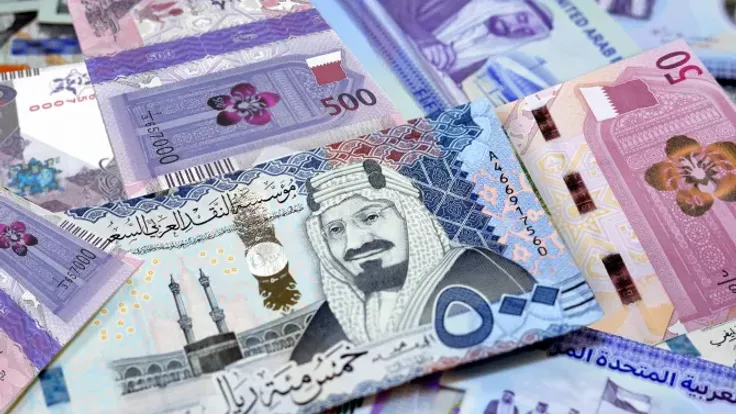 تأثير حرب إيران على العملات العربية أمام الدولار