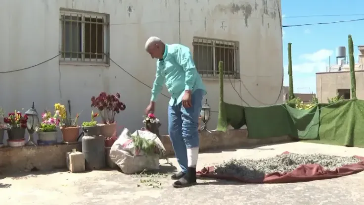 إرهاب المستوطنين يطارد الفلسطينيين: محاولة قتل بجابر بالسكاكين