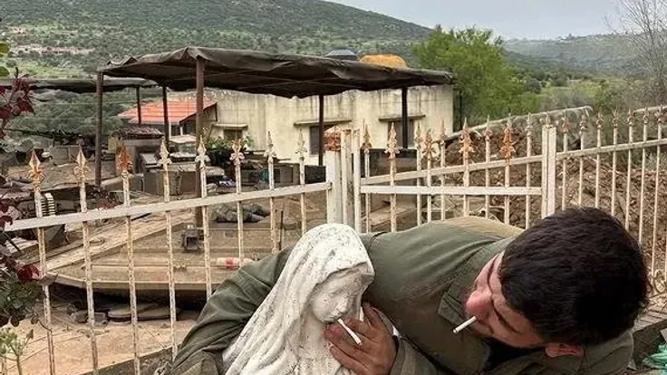 جنود إسرائيليون يسيئون للرموز المسيحية: تحليل لصعود التيارات الدينية المتطرفة