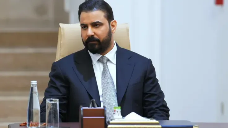 علاء الزيدي بين المباركة الأمريكية والرفض الإيراني.. هل ينجح في فك عقدة الحالة المسلحة في العراق؟
