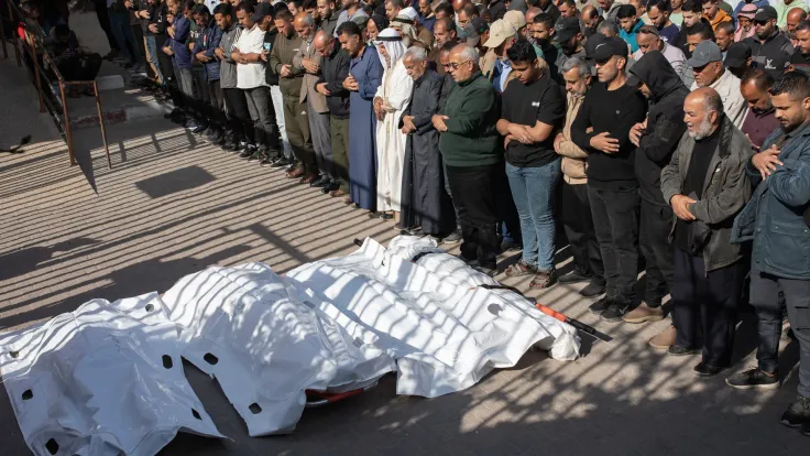 ٥ شهداء في بيت لاهيا وسط استمرار الغارات الإسرائيلية في غزة