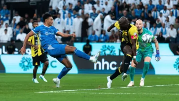 دانيلو بيريرا يبرر اشتباكه مع الأمن بعد مباراة الهلال والاتحاد