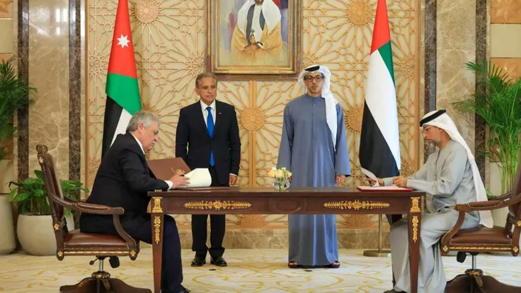 الأردن والإمارات: اتفاقية سكة حديد العقبة لتغيير وجهة النقل في المنطقة