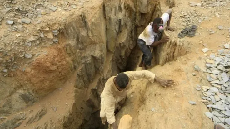 الذهب القاتل في السودان.. أسباب حوادث المناجم وطريق الحل