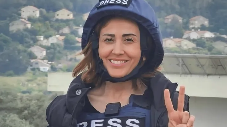 مقتل الصحفية آمال خليل في غارة إسرائيلية جنوبي لبنان