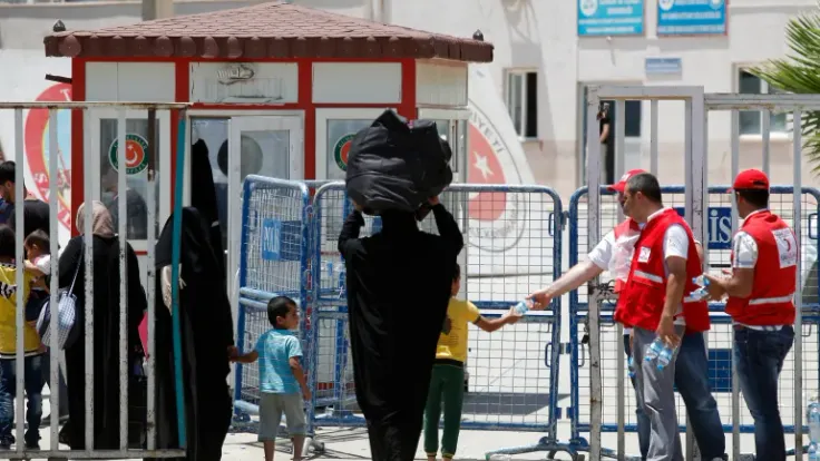 إعادة فتح معبر "أقجة قلعة" الحدودي بين تركيا وسوريا