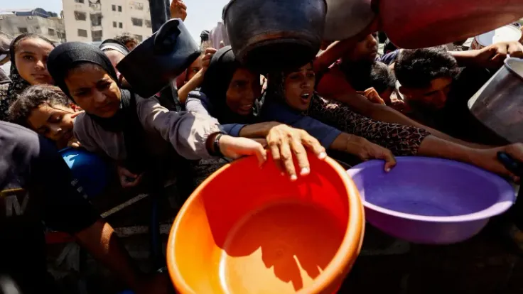 ثلثا سكان غزة يواجهون خطر الجوع الشديد بحلول ديسمبر ٢٠٢٦