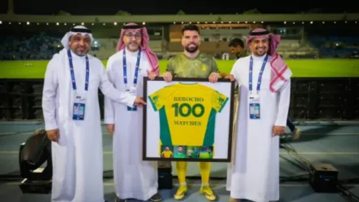 الدعي يثير جدلاً: ريبوتشو يستحق نصيباً من مكافأة الهلال