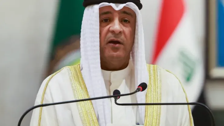 إيران تشن هجمات صاروخية على الكويت والبحرين والأردن