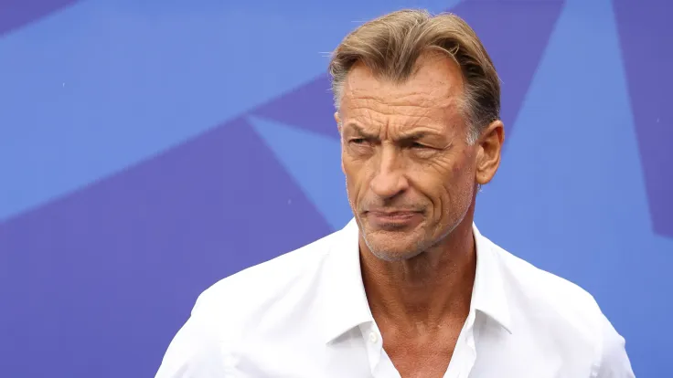 من السنغال إلى الجزائر.. مستقبل رينارد بين 4 منتخبات
