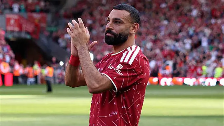 كورتيس جونز: احترامي لـ محمد صلاح ازداد بعد رحيله من ليفربول