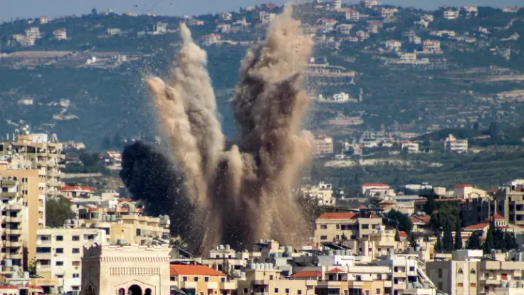 غارات إسرائيلية على لبنان: 14 قتيلا و13 جريحا في تصعيد جديد