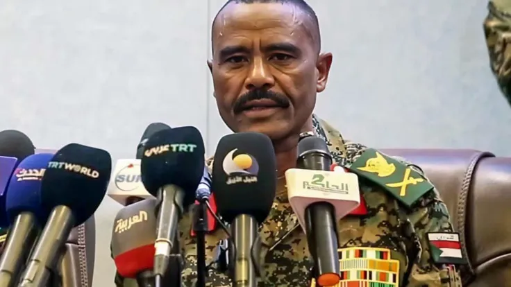 قيادي منشق عن قوات الدعم السريع يعلن انضمامه للجيش السوداني