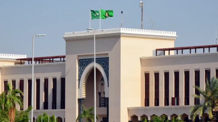 السعودية تحذر من تصعيد عسكري وتدعو لدعم الوساطة الباكستانية
