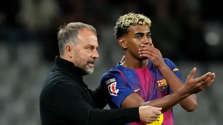 فليك يصف يامال بأفضل لاعب عالمي بعد فوز برشلونة 5-2 على ريال بيتيس ويكشف حالة الإصابات
