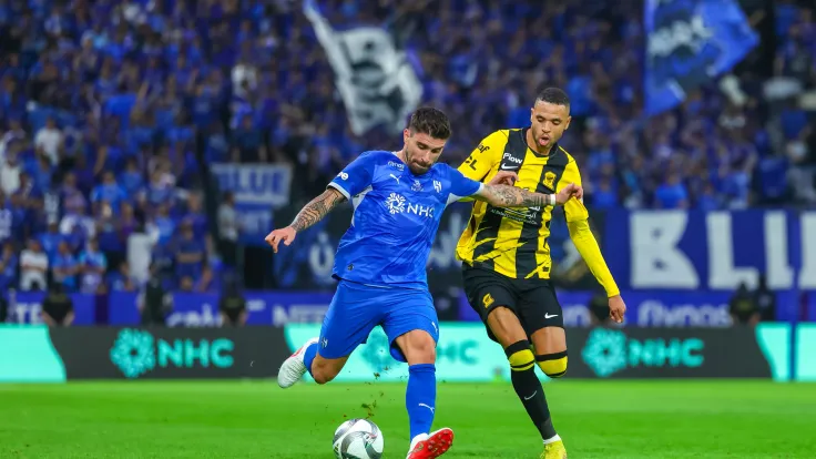 انتقادات لكوليبالي بعد هدف النصيري في كلاسيكو الدوري السعودي