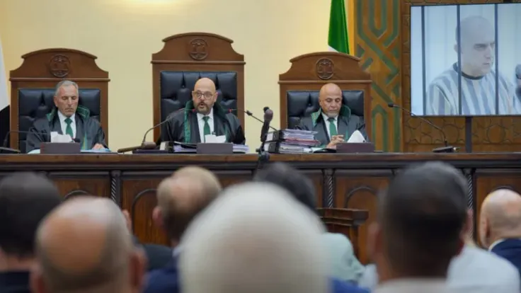 محكمة الجنايات في دمشق تصدر أحكام الإعدام على بشار وماهر الأسد وعاطف نجيب
