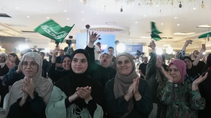 الأحزاب العربية في إسرائيل تحقق 18 مقعداً وفق استطلاعات الانتخابات