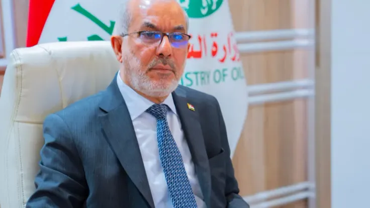 وزير النفط العراقي: العراق صدر 10 ملايين برميل نفط في أبريل عبر مضيق هرمز