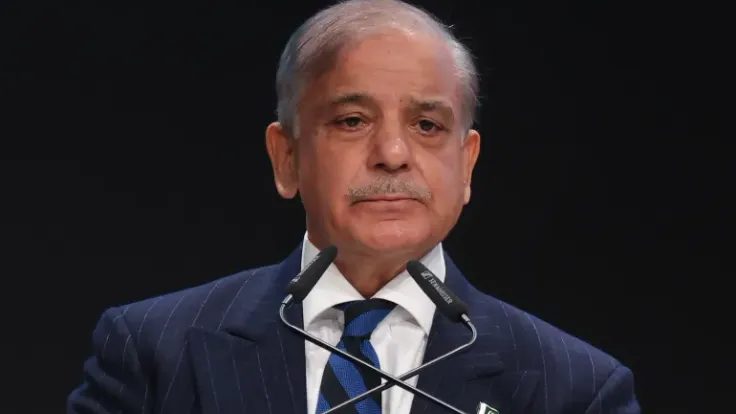 شهباز شريف: باكستان تقود جهود سلام بين واشنطن وطهران