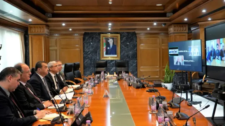 الجزائر توسع شراكات الطاقة مع الأردن وكوريا وتمنح بي بي رخصة جديدة