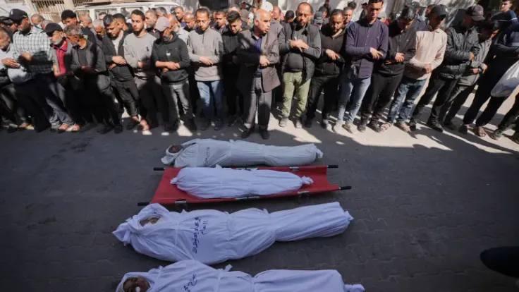 غارات إسرائيلية على غزة: 13 شهيدا وعدد من الجرحى في مناطق متفرقة