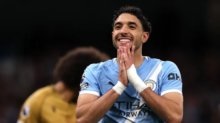 برشلونة يحدد موقفه من صفقة مرموش