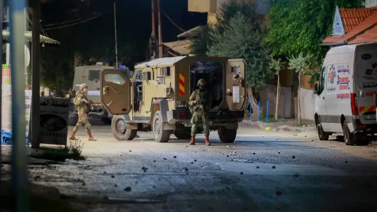 اقتحامات إسرائيلية واعتقالات فلسطينيين في الضفة الغربية