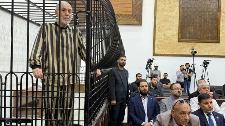 العدالة الانتقالية تعثر القطار ومخاطر قضاء الشارع