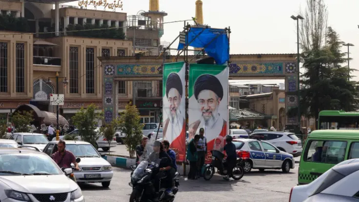 وفد قطري يزور طهران للوساطة وإيران تُنتقد تنصل الإدارة الأمريكية