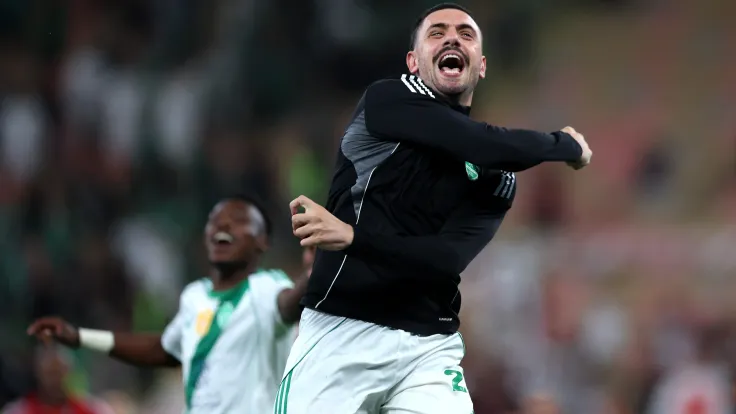 ديميرال: النصر يتلقى المساعدة ويتحقق الألقاب دون مجهود