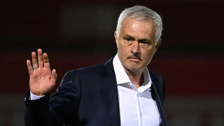 مورينيو يتجه لريال مدريد.. وسيلفا مستعد لاستلام قيادة بنفيكا
