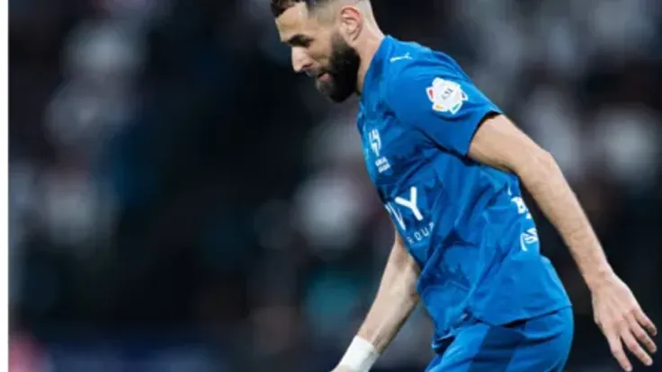 بنزيما يعلق على خروج الهلال من دوري أبطال آسيا للنخبة