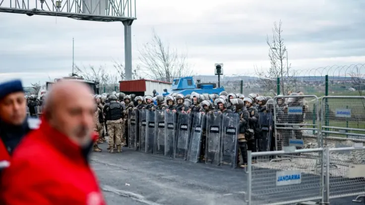 إسطنبول: اعتقال 29 شخصًا بتهم فساد في قضية إمام أوغلو