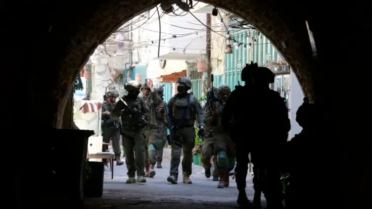 إصابات بين الفلسطينيين بهجمات للمستوطنين