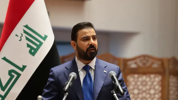 الزيدي يؤجل زيارته للسعودية بعد الغارات الأمريكية السعودية