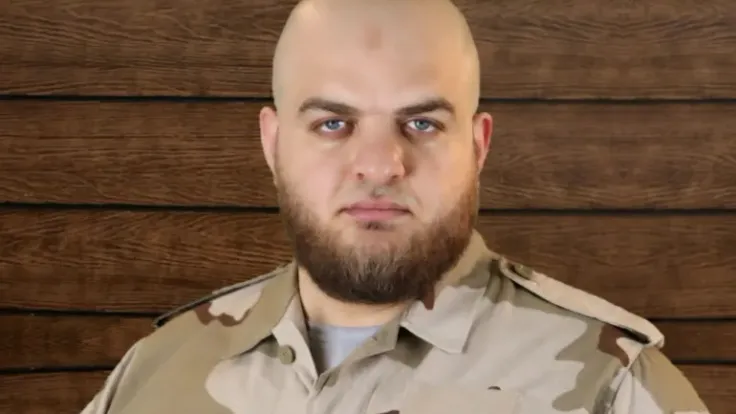 إسلام علوش يطالب فرنسا بنقل قضيته إلى سوريا