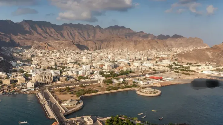 هجوم على ناقلة قرب سواحل اليمن بعد اتفاق أمريكا وإيران