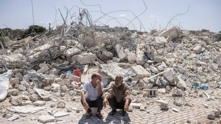 الاحتلال يوسع هجماته في الضفة: هدم 3 منازل واعتقال 21 فلسطينياً