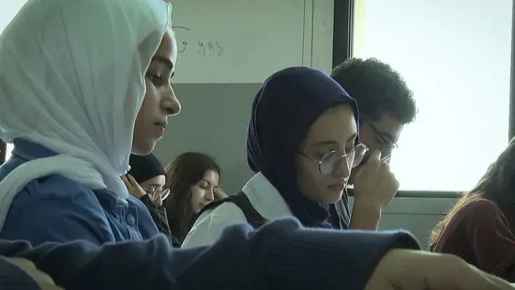 عودة أكثر من 13 ألف طالب إلى مدارس النبطية وسط التوترات الأمنية
