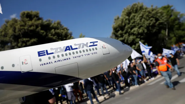 إطلاق خط طيران مباشر بين تل أبيب وبوينس آيرس: ماذا وراء هذه الخطوة؟